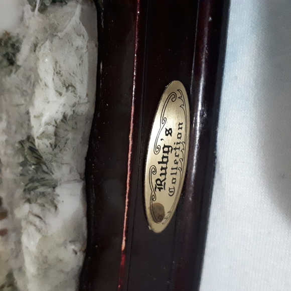 Ruby's Collection - Golden Lab with 3 Puppies - Picture 2 of 14